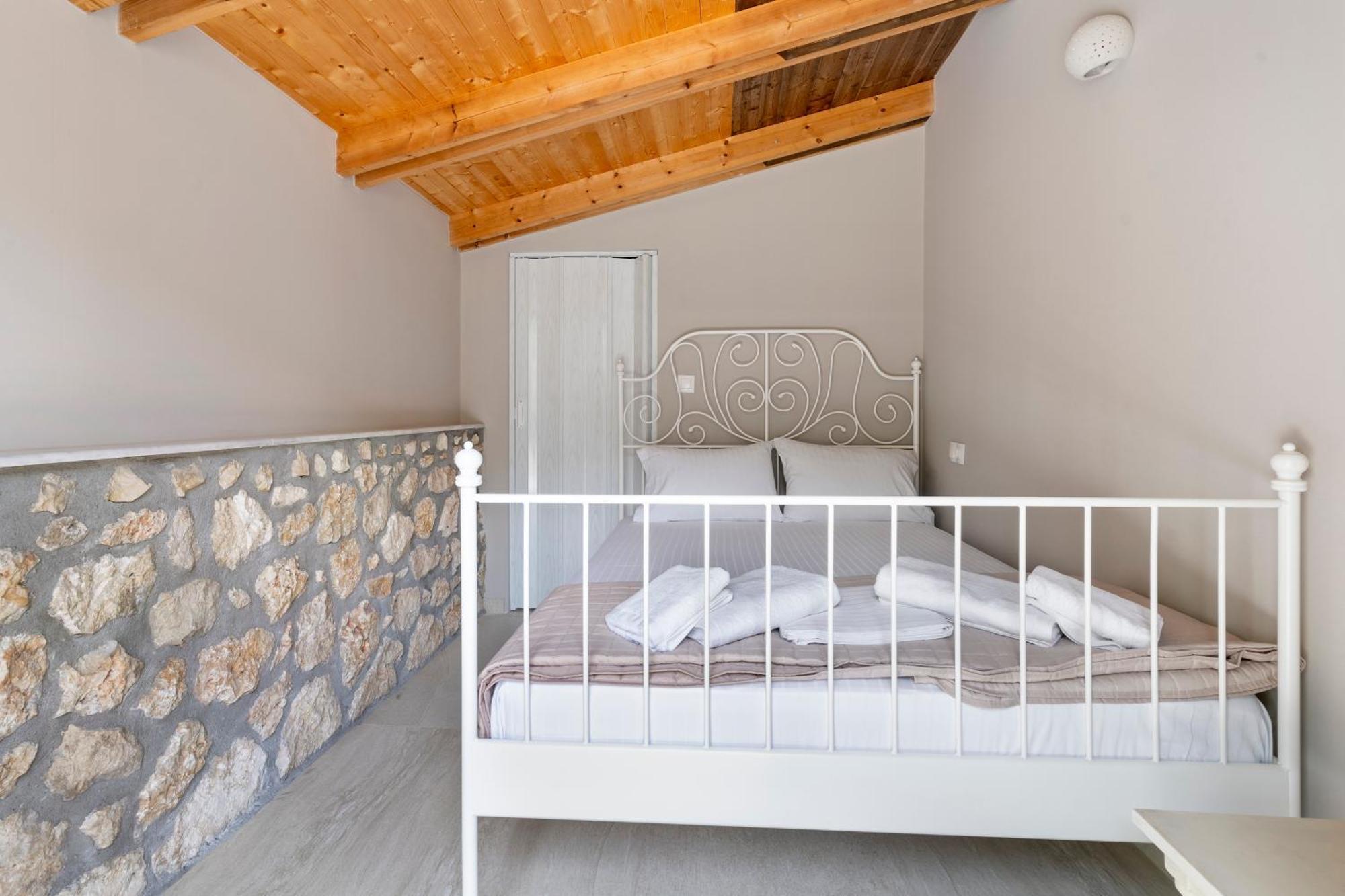 Marcon Stone House Nikiana Villa Ngoại thất bức ảnh